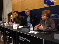 Eurodiputados emplazan al Gobierno Español a implicarse en el proceso de paz vasco
